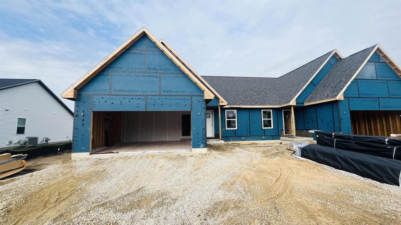 Property Photo: 388 Lilac Lane 012 WI 53589