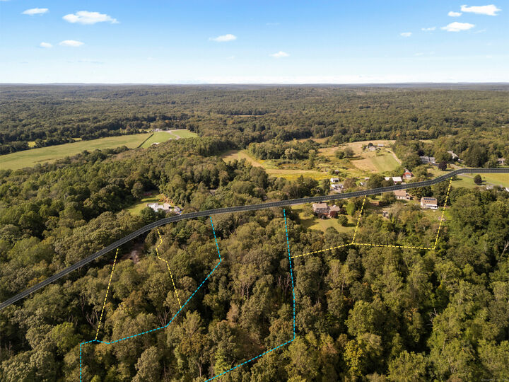 Property Photo:  139 Forsyth Road  CT 06420 