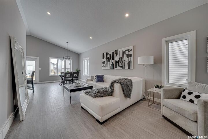 Property Photo: 503 Asokan Avenue SK S7V 1W1