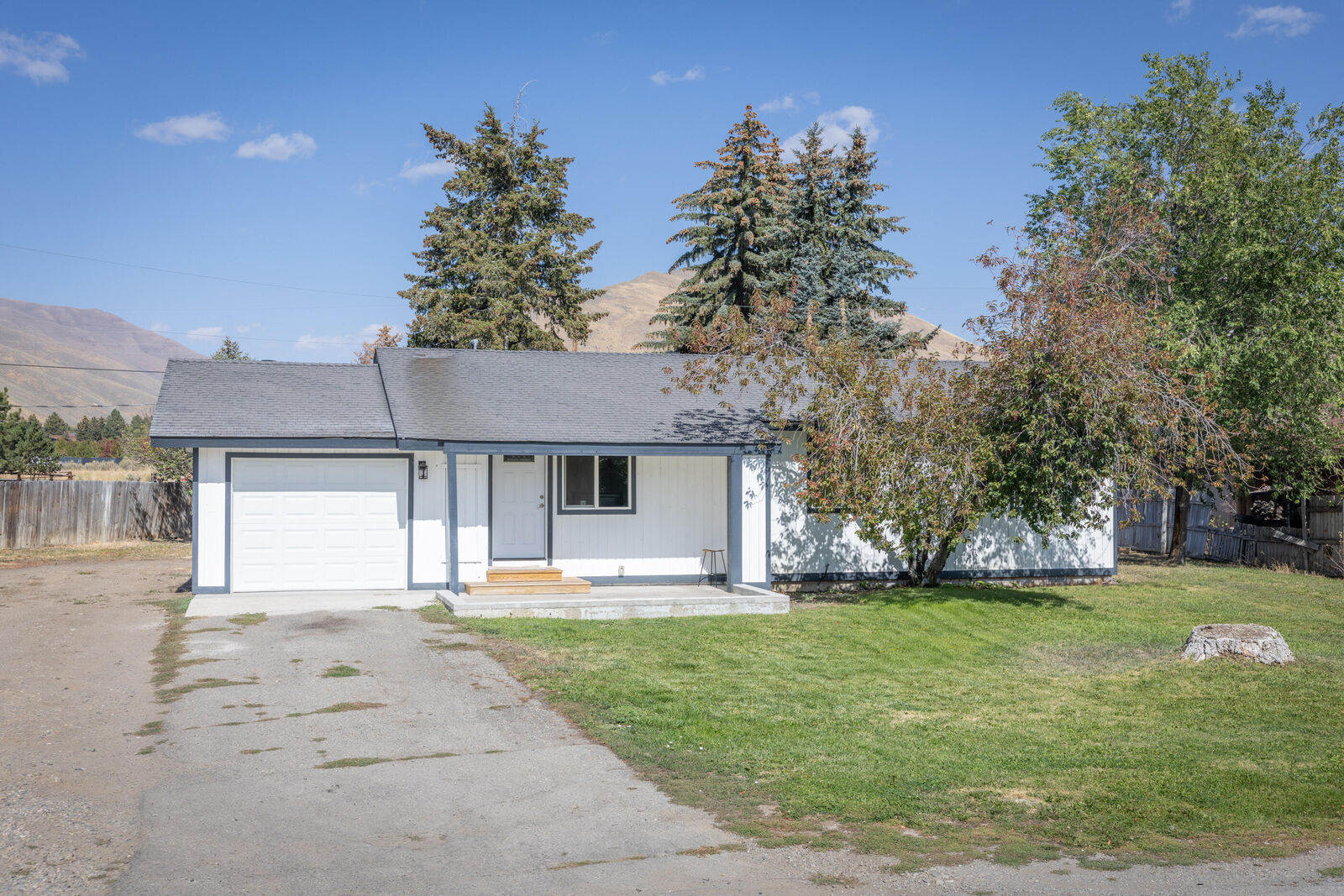 Property Photo:  167 Hardwood St  ID 83313 