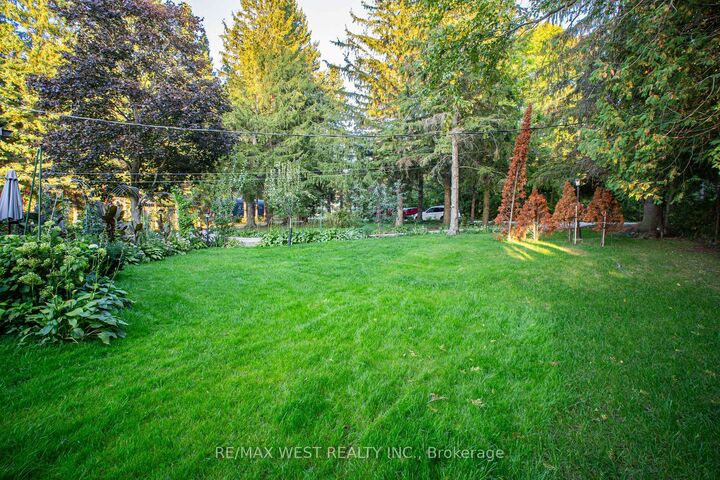 1392 Island View Drive  Selwyn ON K0L 1T0 photo