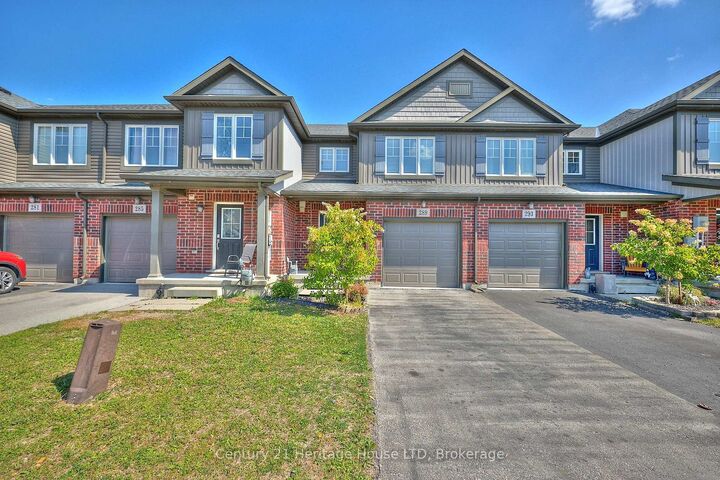 Photo de la propriété:  289 Silverwood Avenue  ON L3C 0B7 
