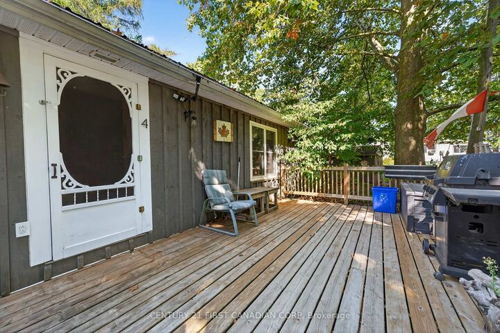 Property Photo:  49075 Dexter Line 4  ON N5H 2R2 