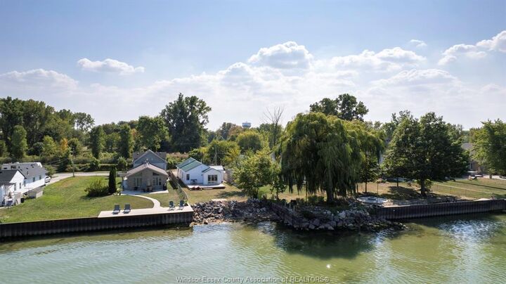 Photo de la propriété: 1564 Caille Avenue ON N8L 0J3