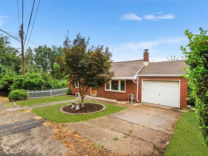Property Photo:  431 Virginia Avenue  PA 15003 