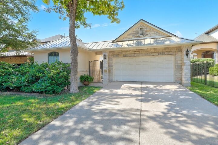 Property Photo:  2503 Farleigh Lane  TX 78613 