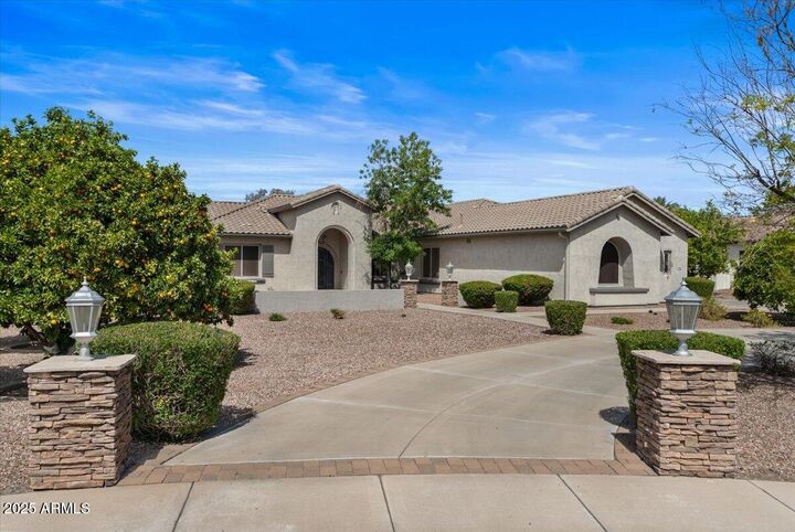 Property Photo:  3410 E Vallejo Court  AZ 85298 