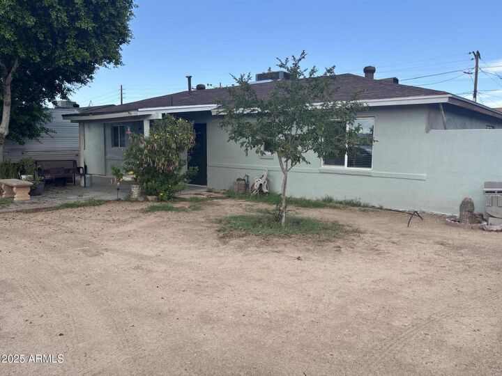 4718 E Pierce Street  Phoenix AZ 85008 photo
