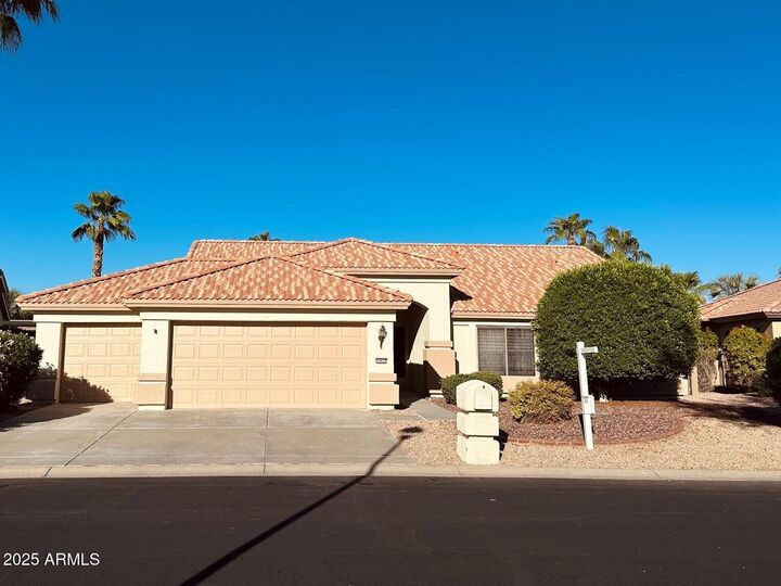 14932 W Whitton Avenue  Goodyear AZ 85395 photo