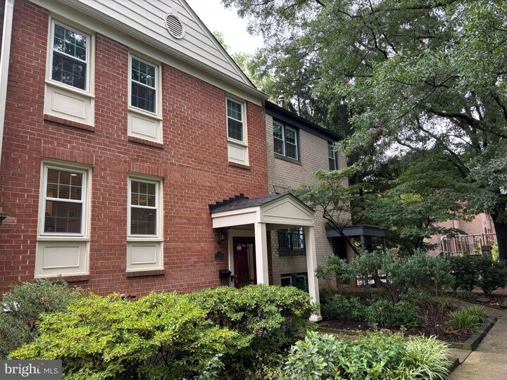 Property Photo: 11735 North Shore Drive VA 20190