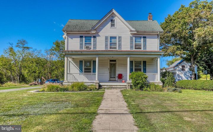 Property Photo:  430 Old Dublin Pike First Floor  PA 18901 