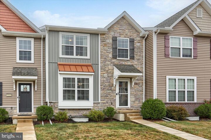 Property Photo:  5545 Laurel Valley Lane  PA 17025 