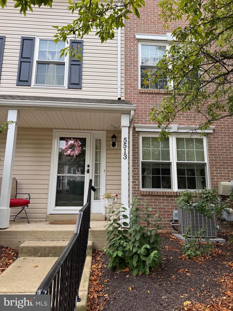Property Photo: 5513 Rinker Circle PA 18902