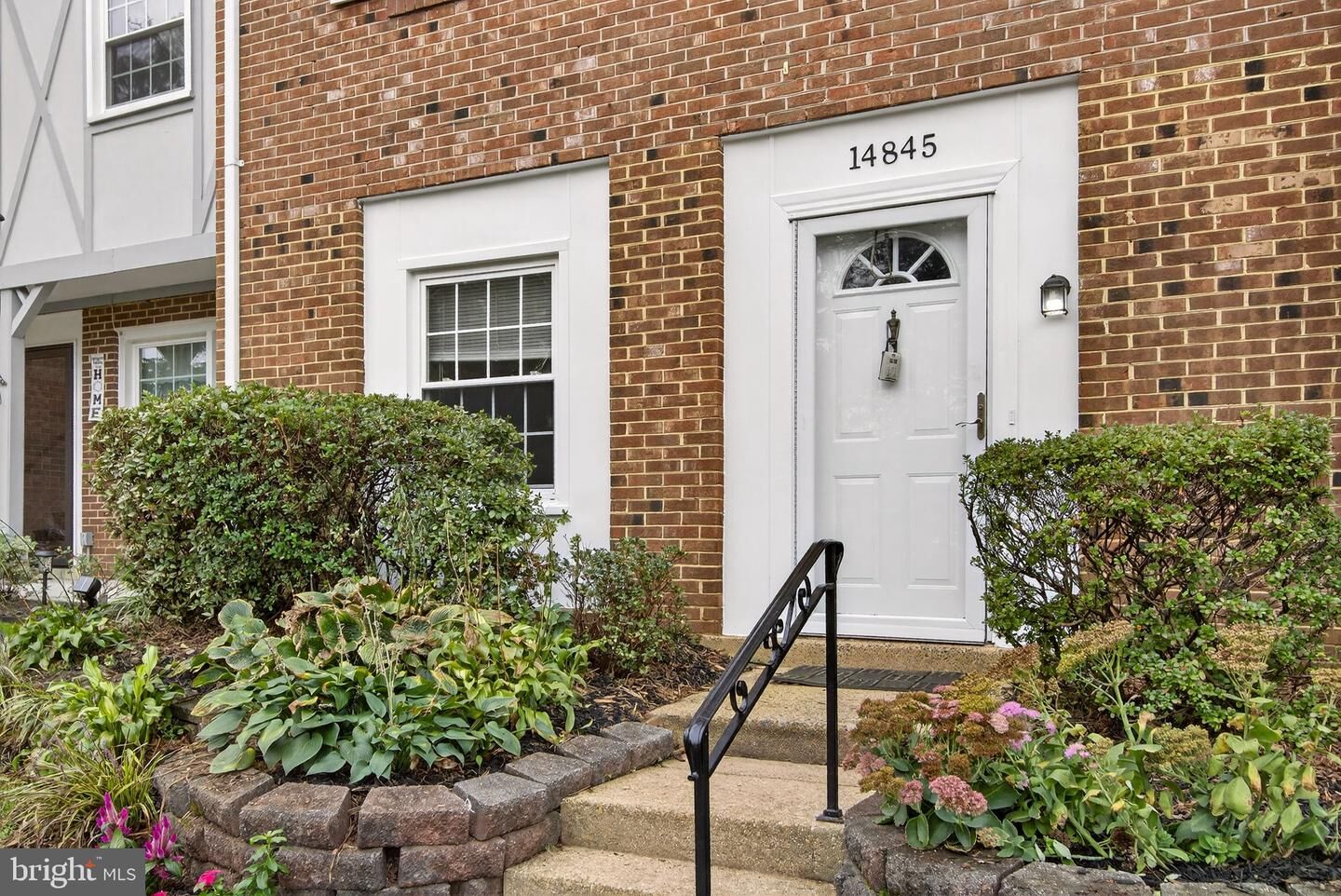 Property Photo:  14845 Haymarket Lane  VA 20120 