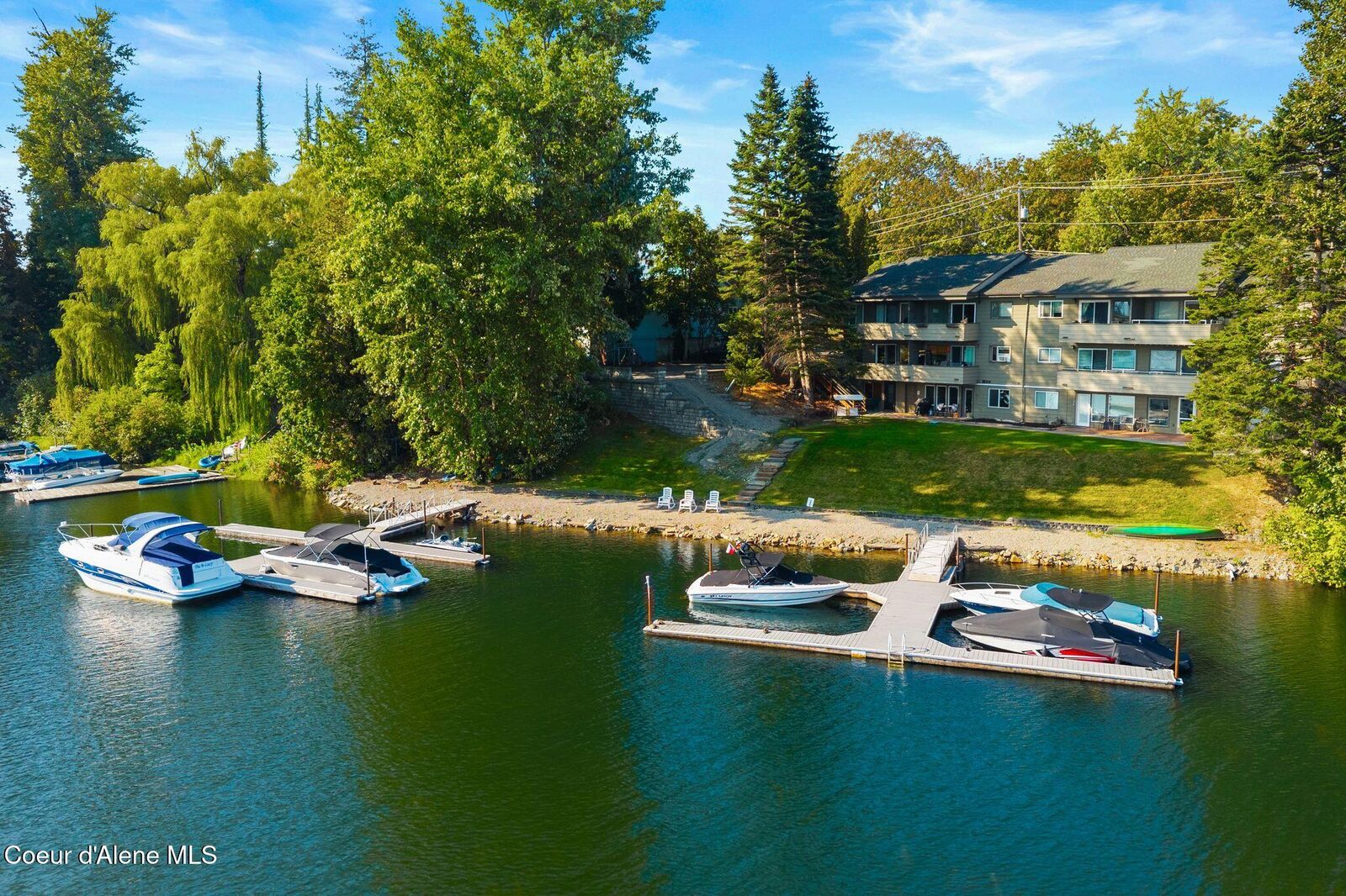 Property Photo: 720 N 3rd Ave 9 ID 83864