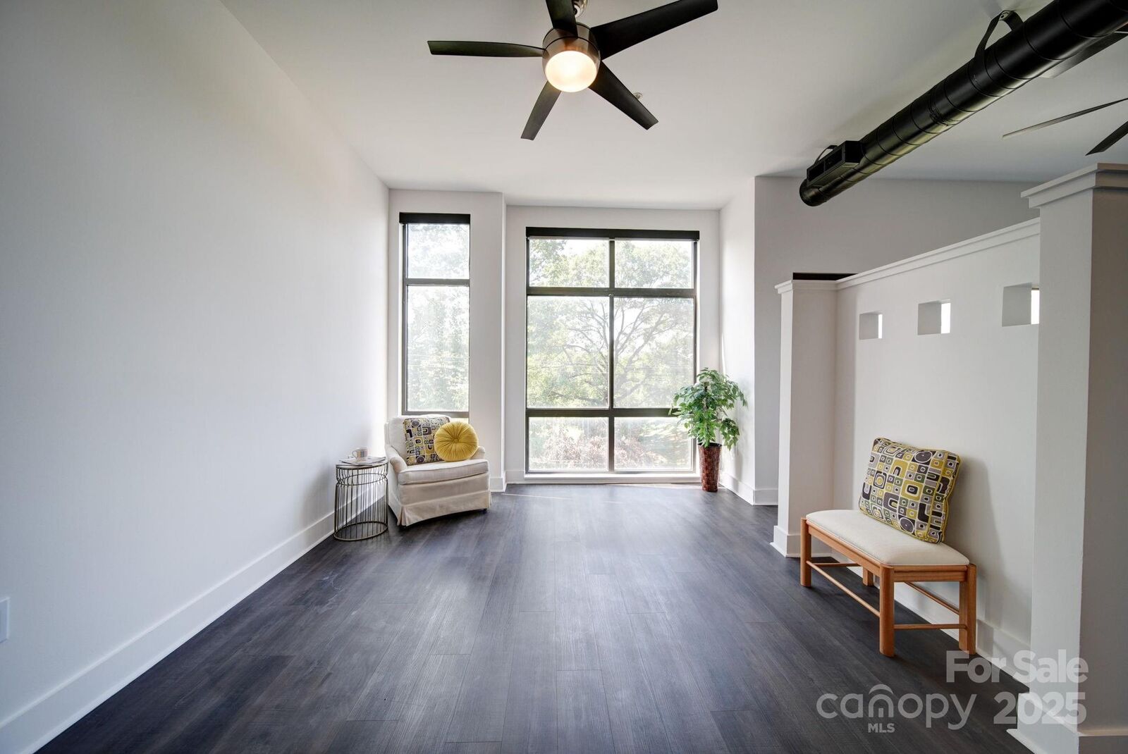 Property Photo:  514 W 10th Street 304  NC 28202