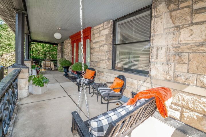 Property Photo:  3852 Dakota Avenue  OH 45229 