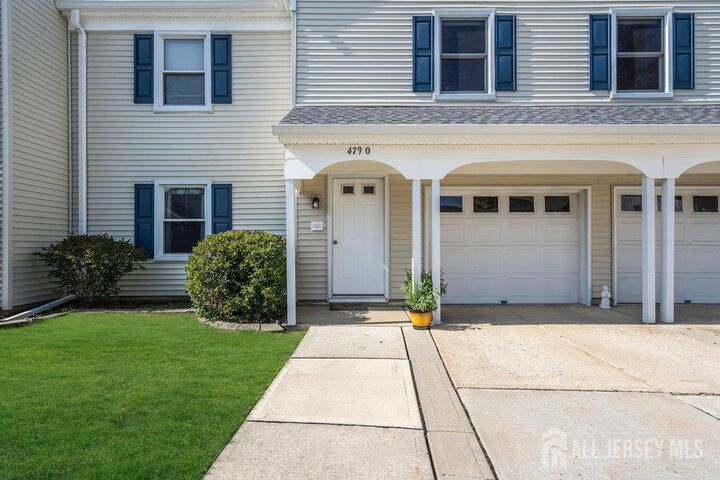 479 Newport Way  Monroe NJ 08831 photo