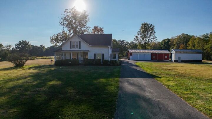Property Photo: 3310 State Route 61 OH 43315