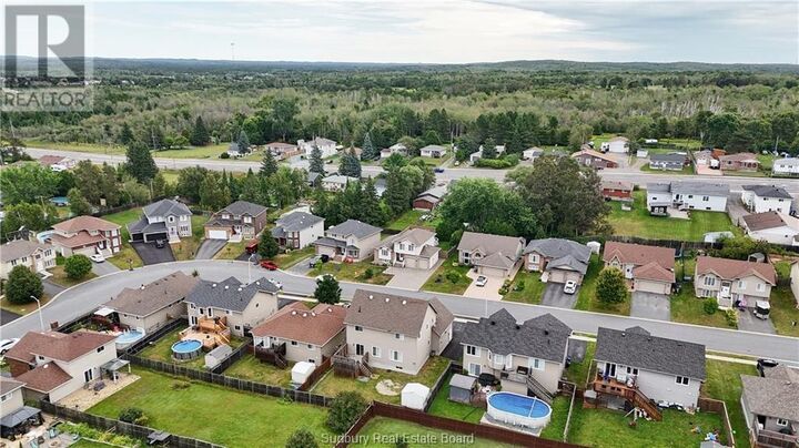 Property Photo: 2666 Hummingbird Court ON P3N 0A9