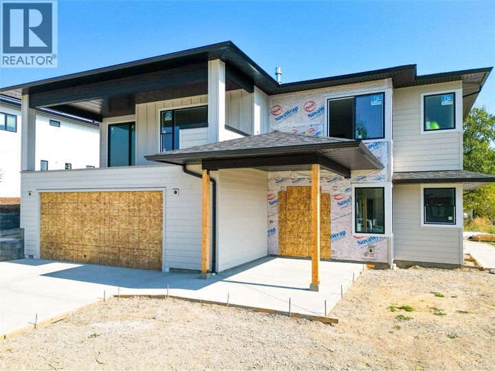 1770 35 Street Northeast  Salmon Arm BC V1E 1M9 photo
