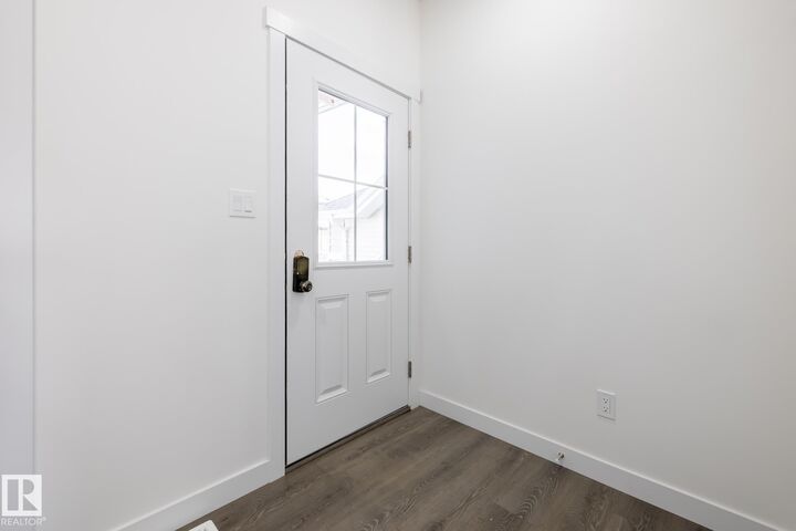 Property Photo:  18840 29 Avenue NW  AB T6X 3H9 