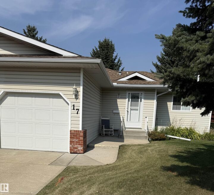 Property Photo:  7 Cranford Way  AB T8H 5W5 