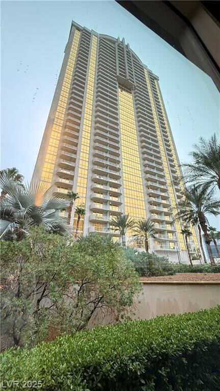 Property Photo: 135 East Harmon Avenue 2318 NV 89109
