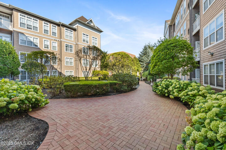 Property Photo: 850 E Main Street 322 CT 06902