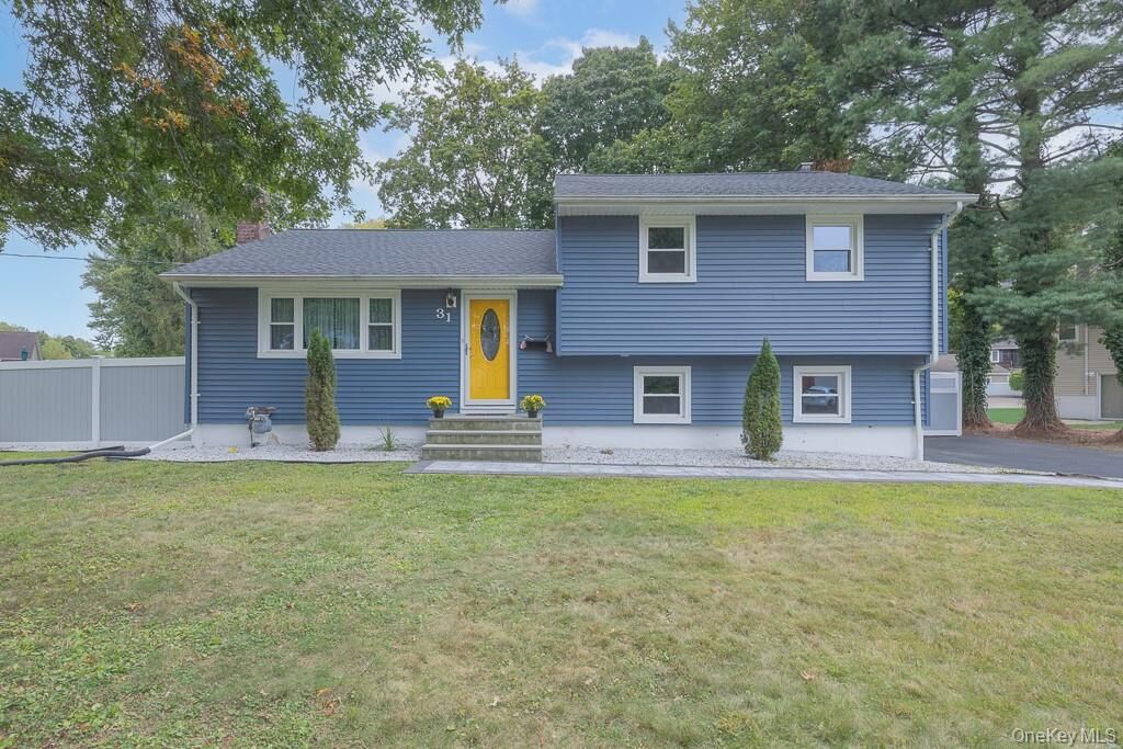 Property Photo:  31 Verdin Drive  NY 10956