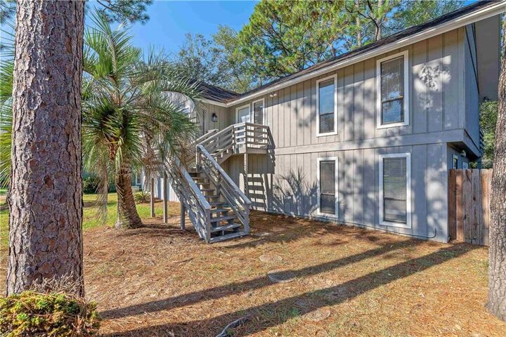 Property Photo: 2004 Pine Needle Drive E AL 36609