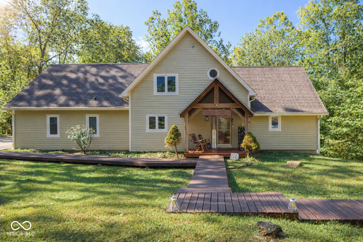 Property Photo:  9007 E Agate Avenue  IN 47448 