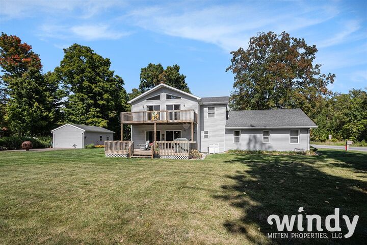 6206 Paw Paw Lake Road  Coloma MI 49038-8660 photo