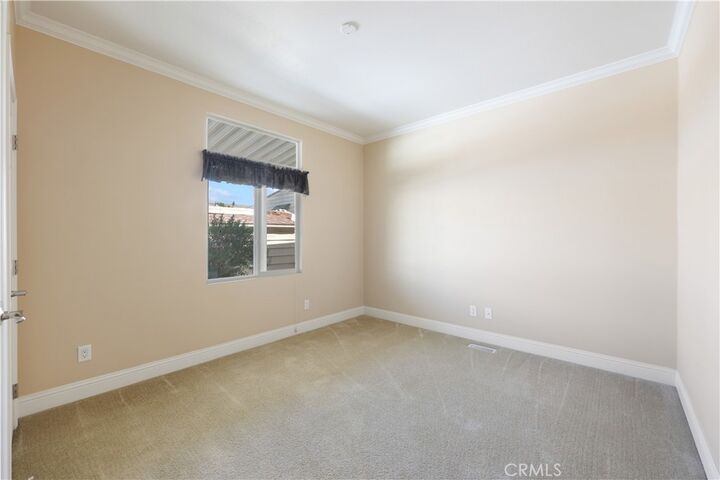 Property Photo:  11730 Whittier Boulevard 27  CA 90601 