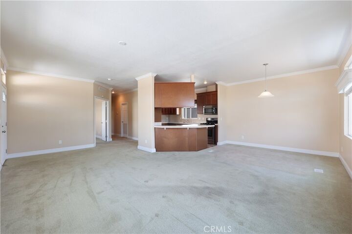 Property Photo:  11730 Whittier Boulevard 27  CA 90601 