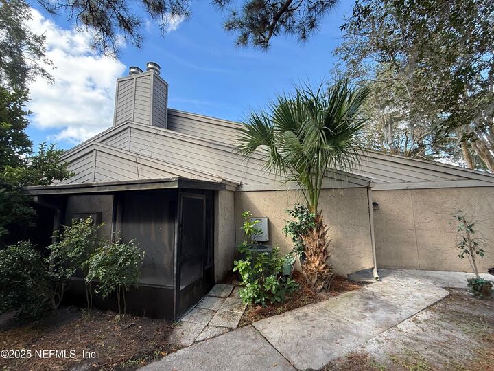 3801 Crown Point Road 1074  Jacksonville FL 32257 photo