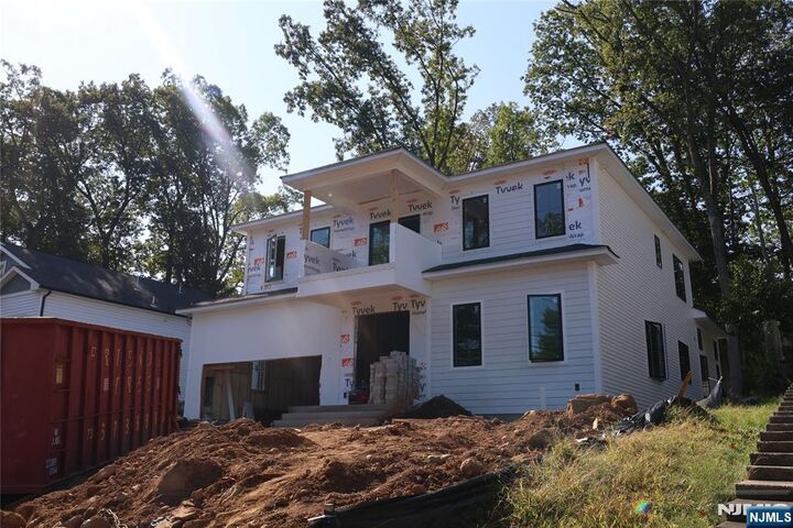 Property Photo:  36 Crestview Hill Road  NJ 07039 