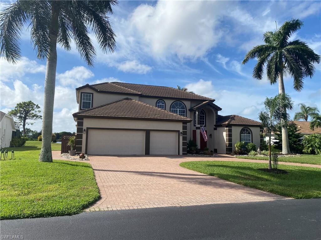 Property Photo:  9937 Ortega Ln  FL 34135 