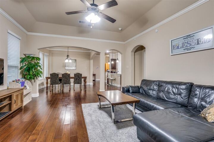 Property Photo: 10409 Musketball Place TX 75072