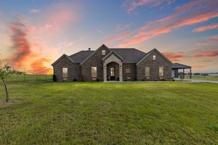 1094 County Road 4850  Leonard TX 75452 photo
