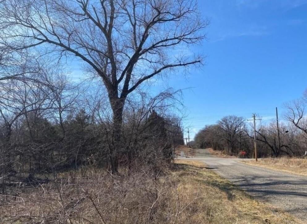 Property Photo:  Lot 7 Post Oak Road  OK 73068 