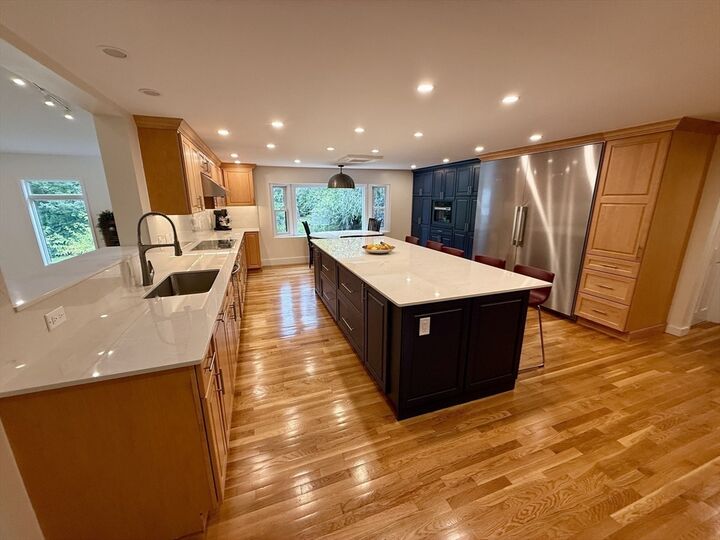 Property Photo: 1 Maureen Rd MA 02420