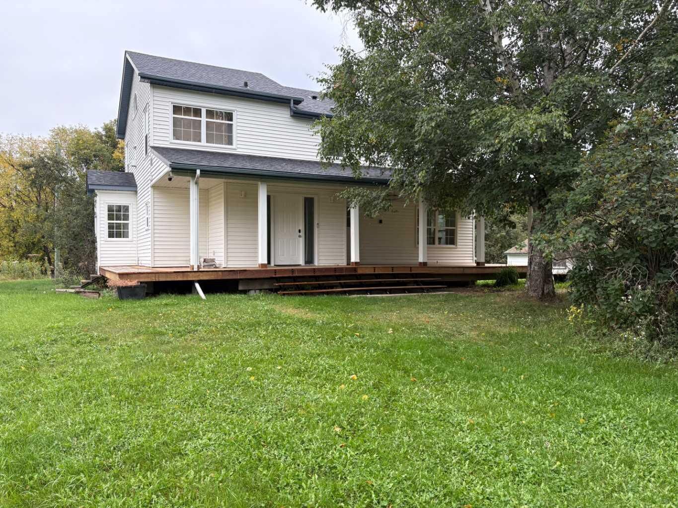 Property Photo: 72034 Weather Station Road AB T0G 2M0