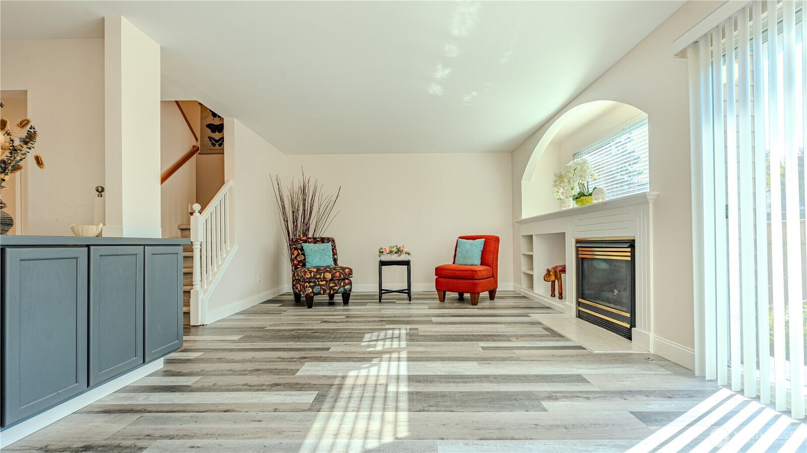 Property Photo: 11330 8th Place W B WA 98204