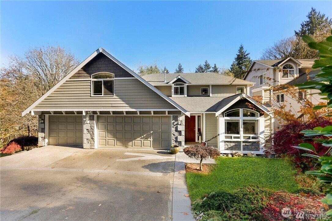 Property Photo: 16034 76th Place NE WA 98028