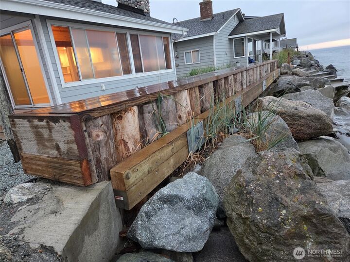 2629 W Beach Road  Oak Harbor WA 98277 photo