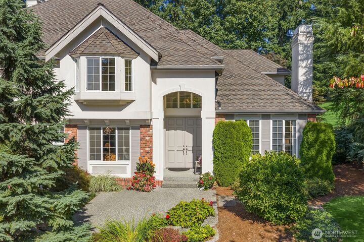 Property Photo:  9920  197 Court NE  WA 98053 