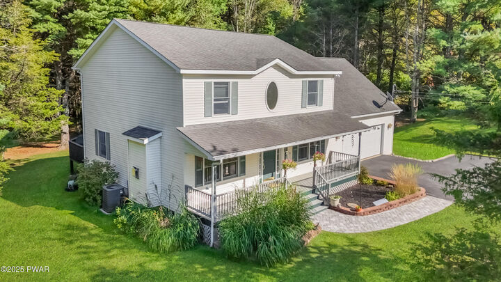Property Photo:  104 Meadow Court  PA 18337 