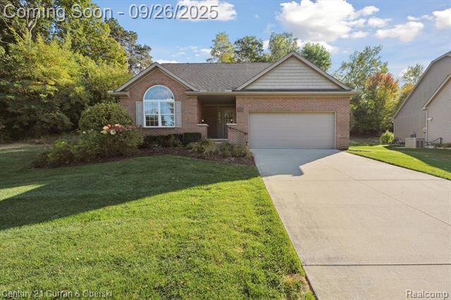 4505 Spring Mountain Drive  Brighton MI 48116 photo
