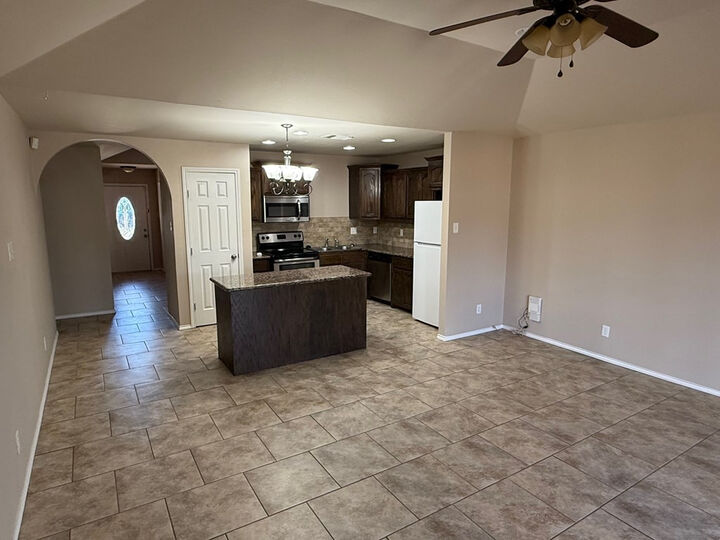 Property Photo:  1518 Mayse Street  TX 76903 